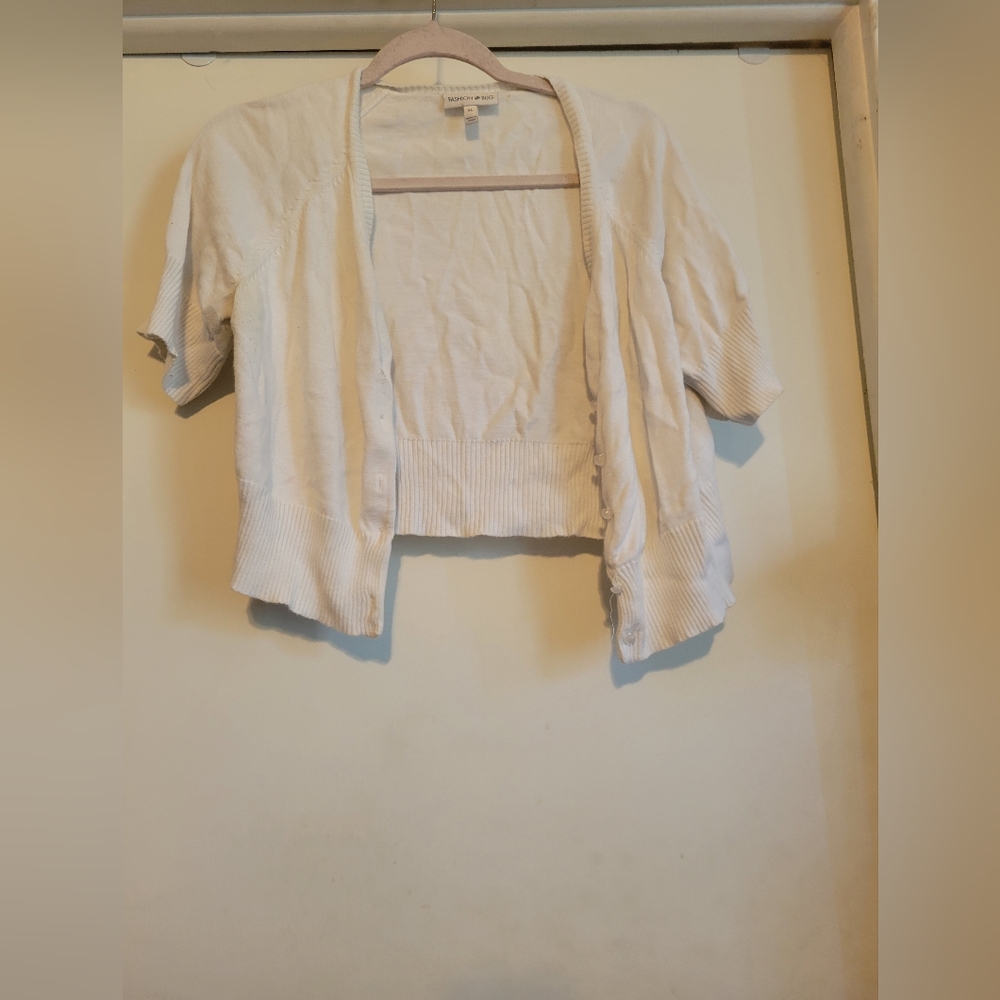 White slip on sweater